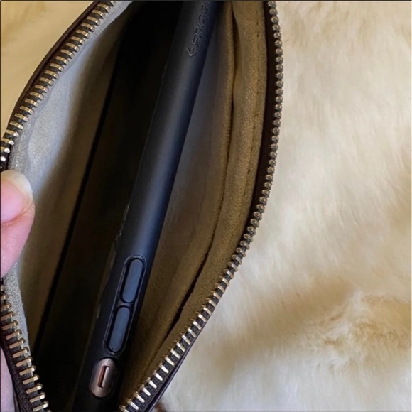 Sold/Authentic Louis Vuitton milla MM bag❤️❤️ - Picture 9 of 15